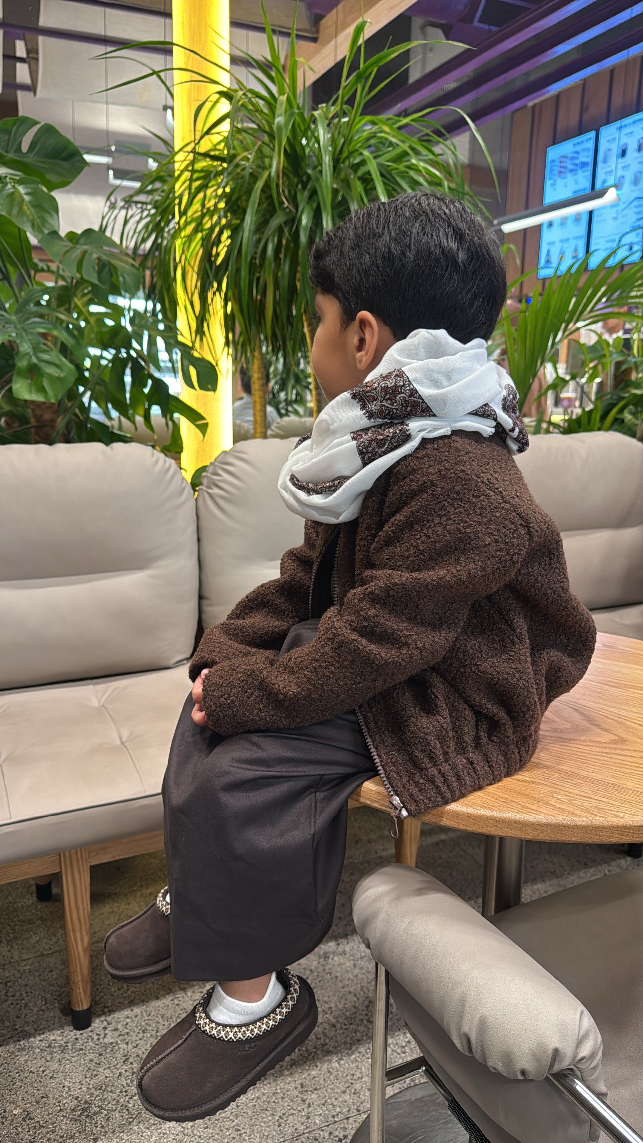 JACKET WITH SHALL بني