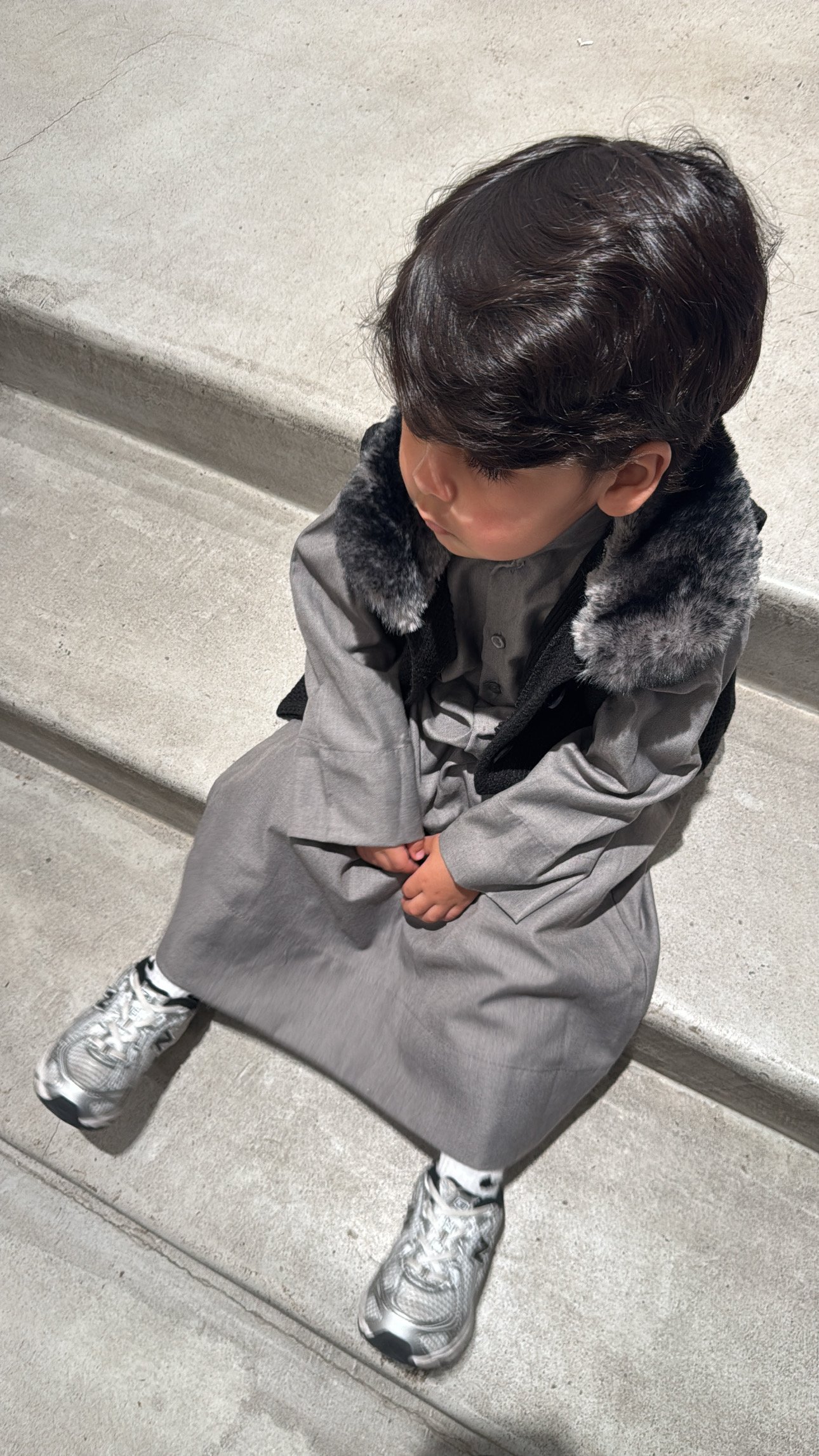 FUR VEST - Image 2